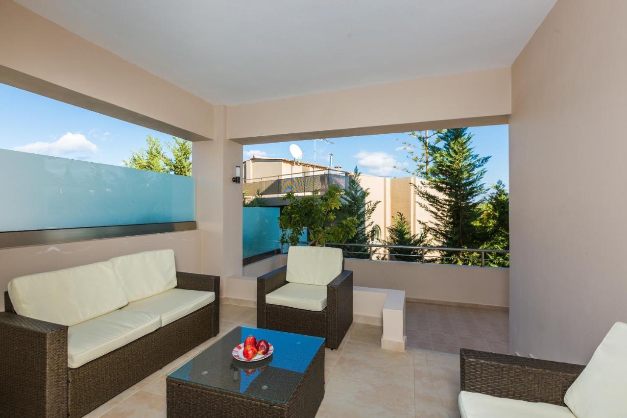 Peris Villa Kato Daratso Esterno foto